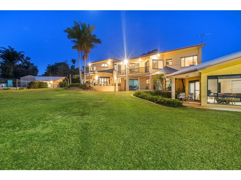 1 Flametree Street, Bridgeman Downs QLD 4035