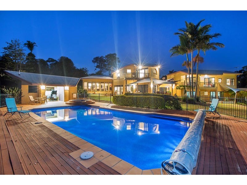 1 Flametree Street, Bridgeman Downs QLD 4035