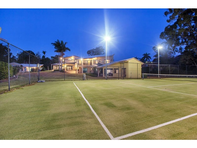 1 Flametree Street, Bridgeman Downs QLD 4035