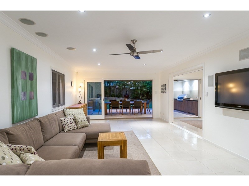 36 Evelyn Street, Grange QLD 4051