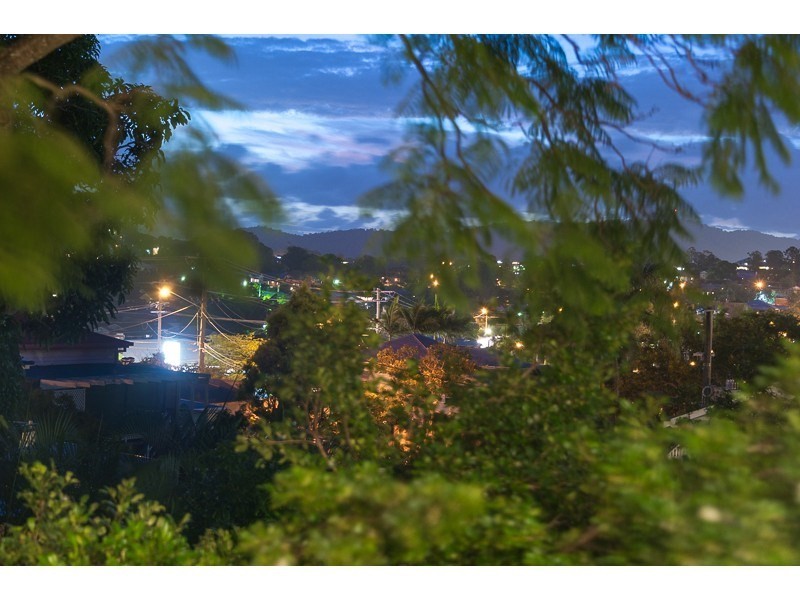 36 Evelyn Street, Grange QLD 4051