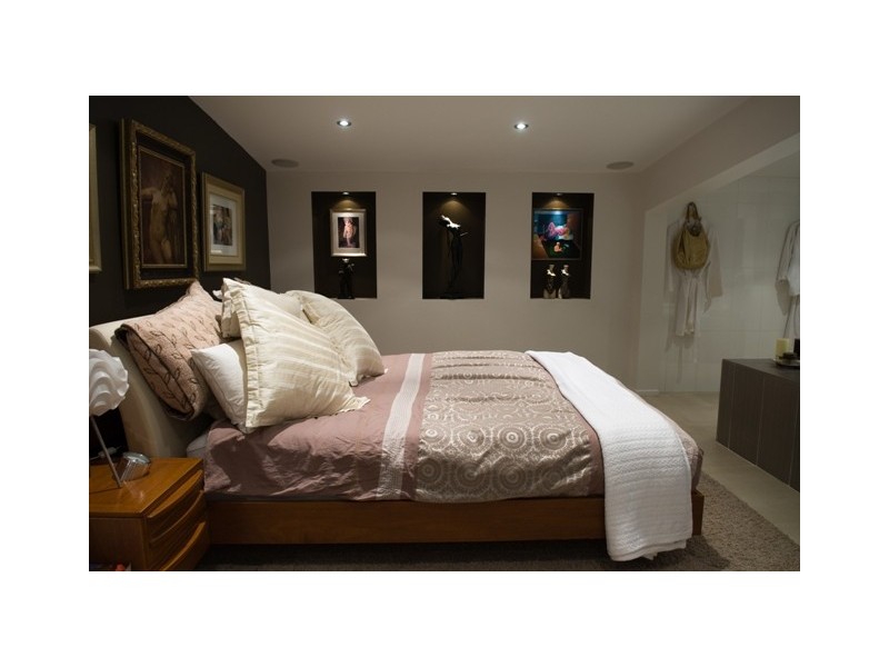 12 Moore Street, Albion QLD 4010