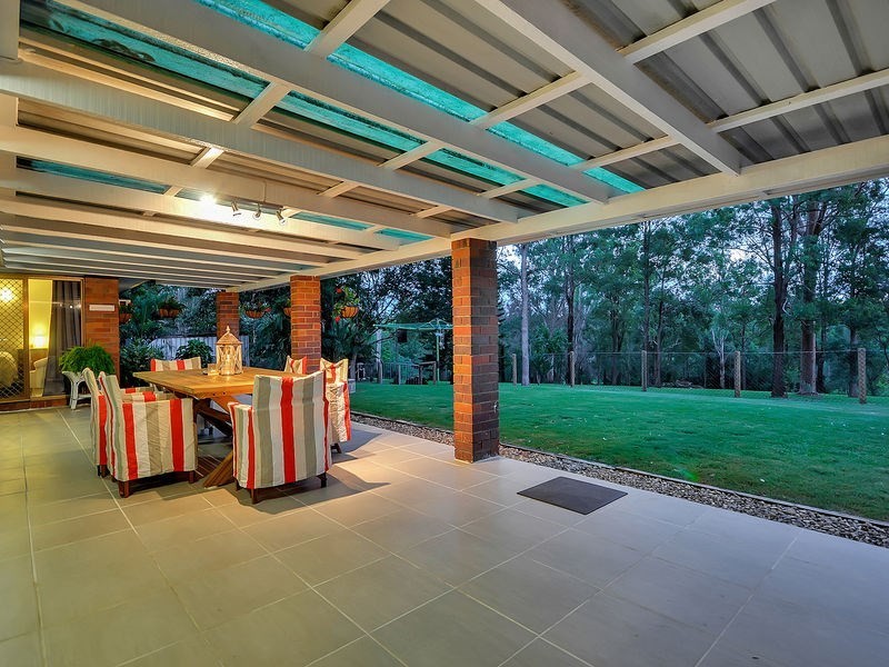 7 Torrens Street, Karalee QLD 4306