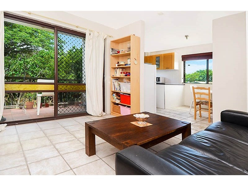 1/40 Rossiter Parade, Hamilton QLD 4007