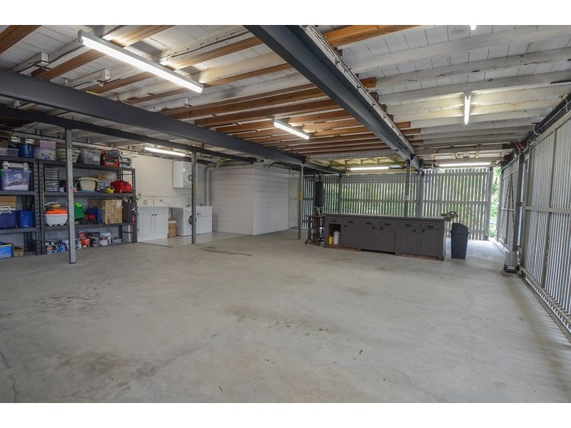 33 Mina Parade, Newmarket QLD 4051