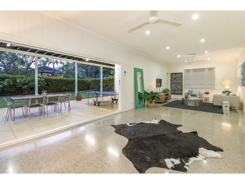 18 Market Street, Newmarket QLD 4051