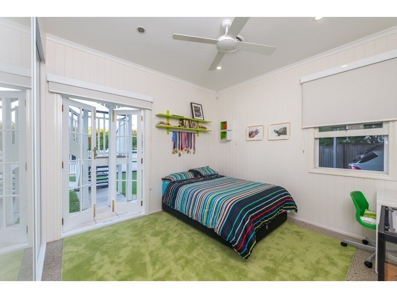 18 Market Street, Newmarket QLD 4051