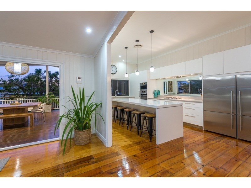 18 Market Street, Newmarket QLD 4051