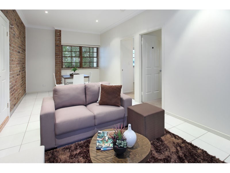 104 Idonia Street, Bridgeman Downs QLD 4035