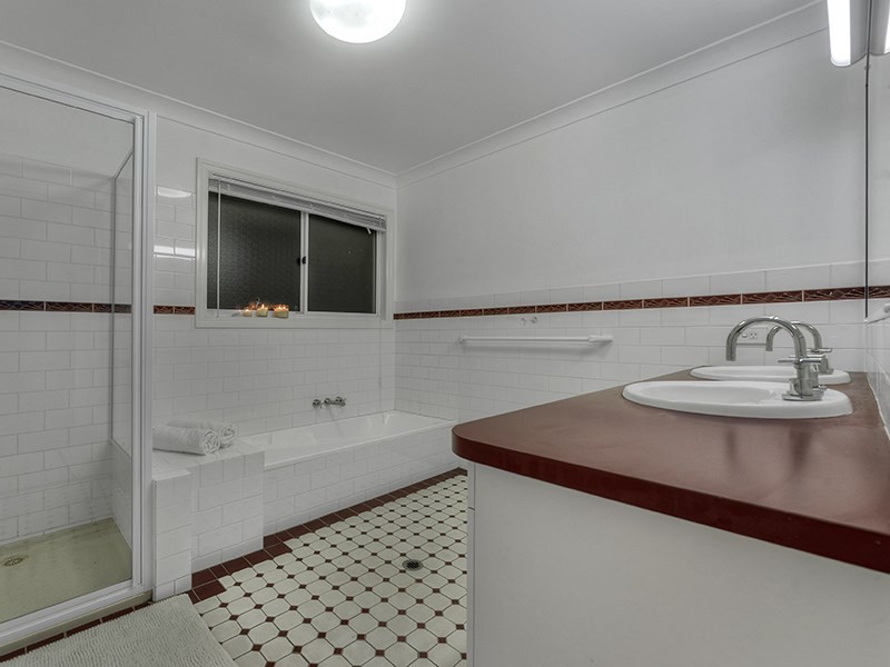 53 Flametree Street, Bridgeman Downs QLD 4035