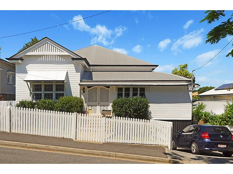 19 Christian Street, Clayfield QLD 4011