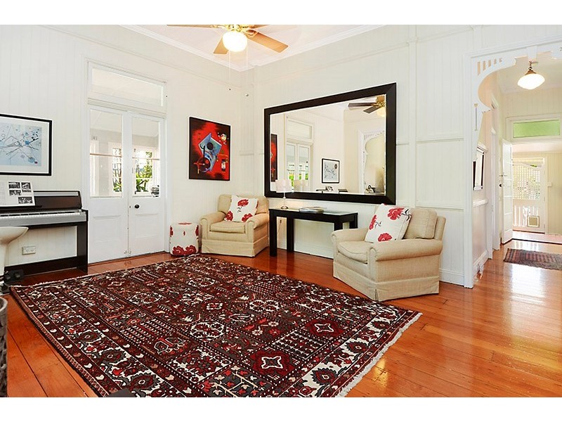 19 Christian Street, Clayfield QLD 4011