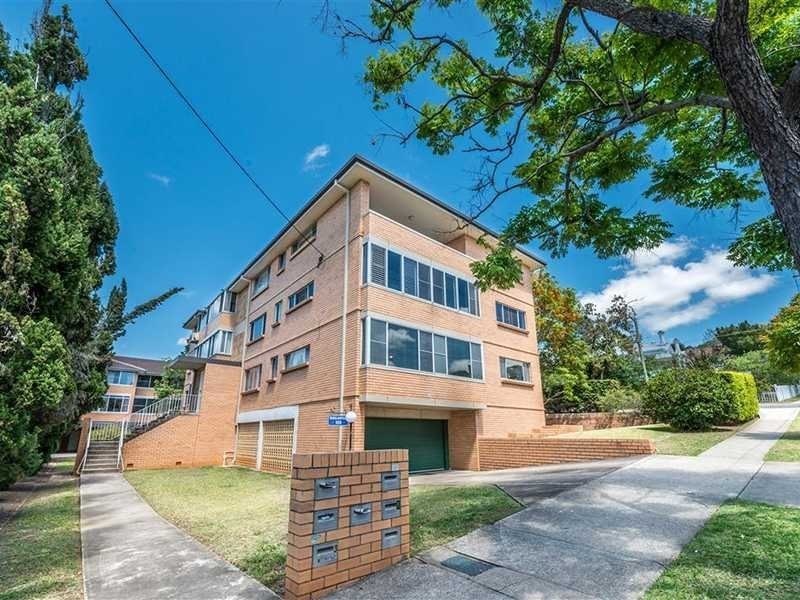 1/103 WINDERMERE Road, Hamilton QLD 4007