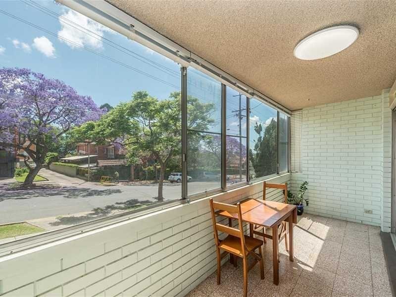 1/103 WINDERMERE Road, Hamilton QLD 4007