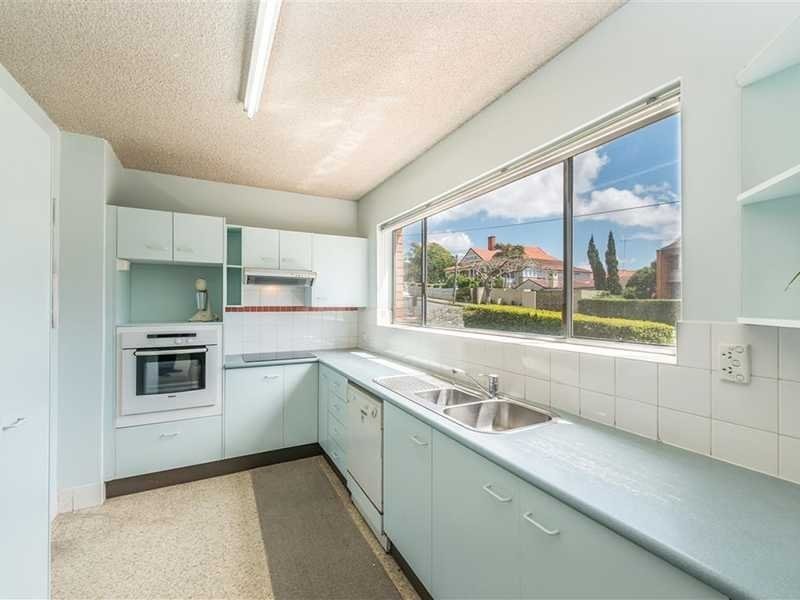 1/103 WINDERMERE Road, Hamilton QLD 4007