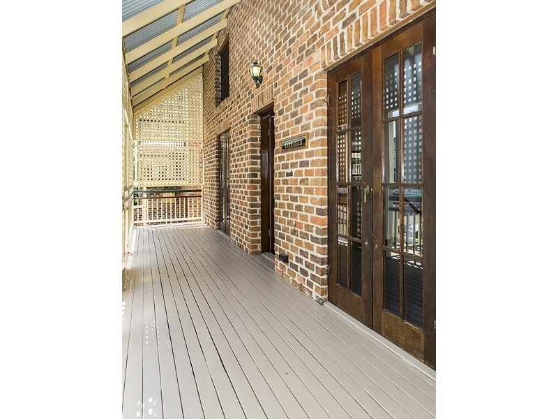 101 Bradley Street, Spring Hill QLD 4000