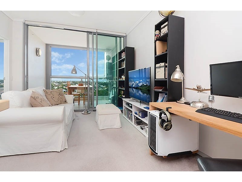 21004/8 Harbour Road, Hamilton QLD 4007