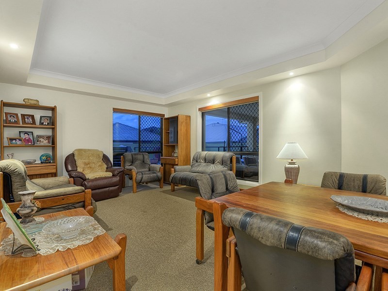 14 Sonienda Place, Bridgeman Downs QLD 4035