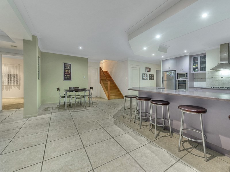 14 Sonienda Place, Bridgeman Downs QLD 4035