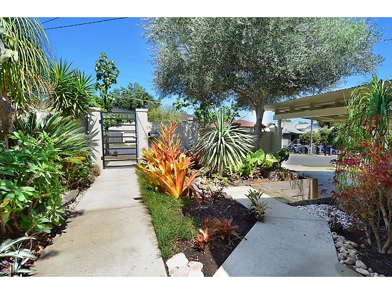 29 Hamilton Road, Wavell Heights QLD 4012