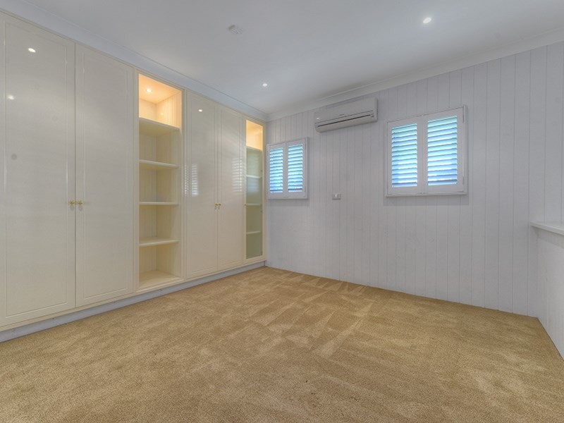 24 Winifred Street, Clayfield QLD 4011