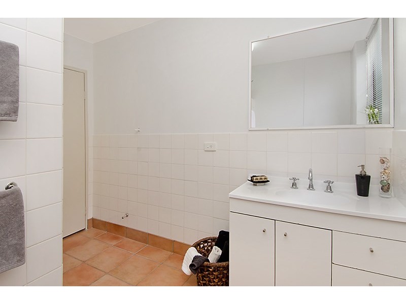 2/33 Kent Street, Hamilton QLD 4007