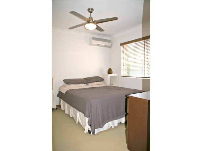 1/8 Little Street, Albion QLD 4010