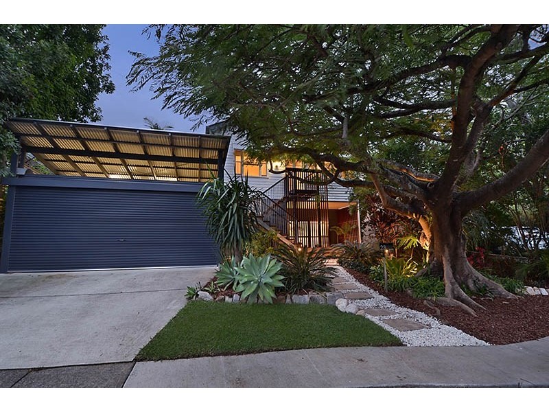 23 Barwood Street, Newmarket QLD 4051