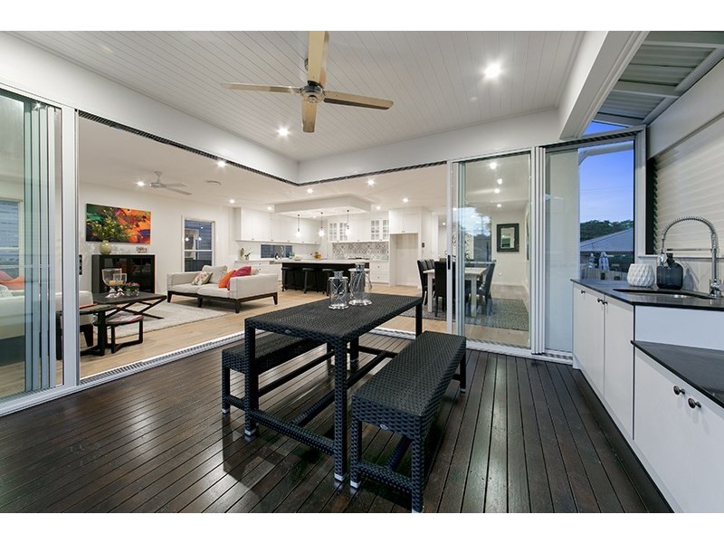 137 Manson Road, Hendra QLD 4011