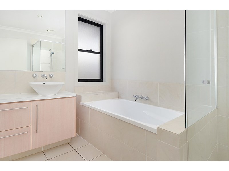 61/80 Mcintyre Street, Hendra QLD 4011