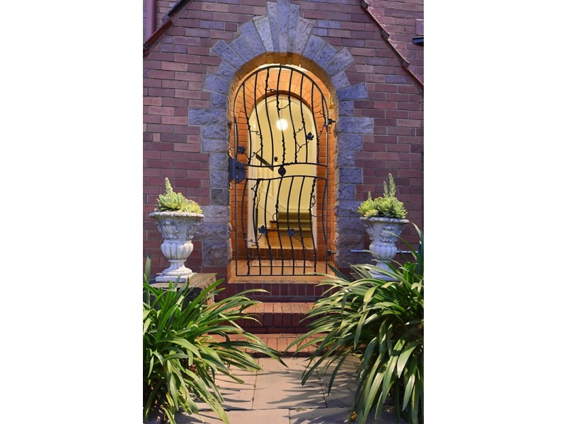 39 Liverpool Road, Clayfield QLD 4011