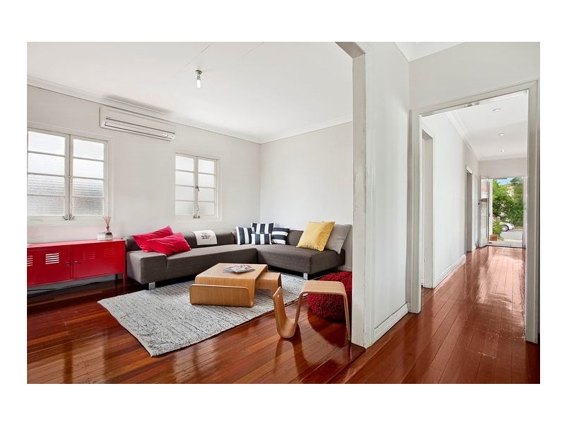 26 Panitya Street, Greenslopes QLD 4120