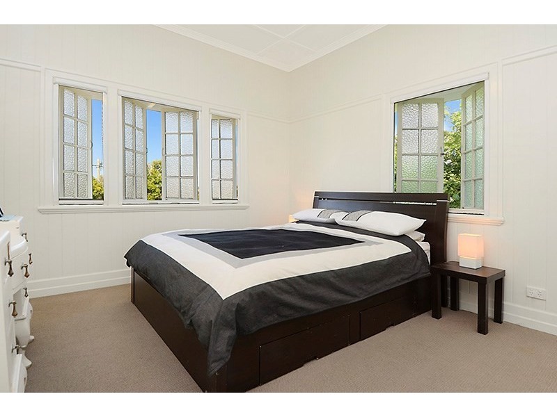 19 Campbell Terrace, Alderley QLD 4051