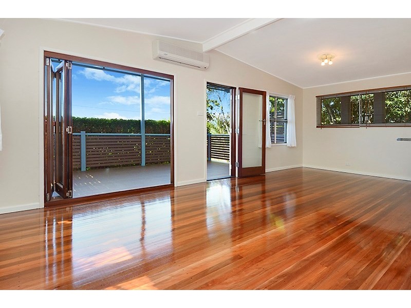 1 Ridge Street, Northgate QLD 4013