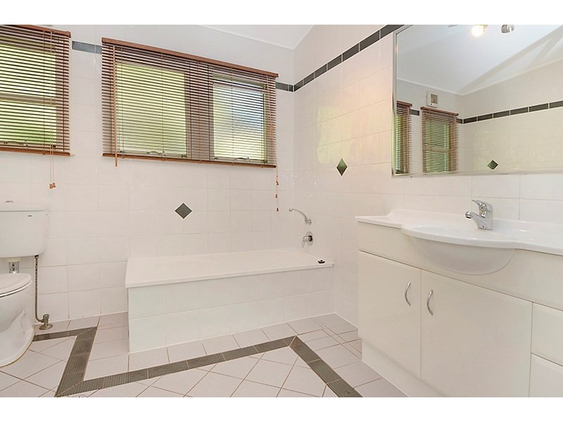 1 Ridge Street, Northgate QLD 4013