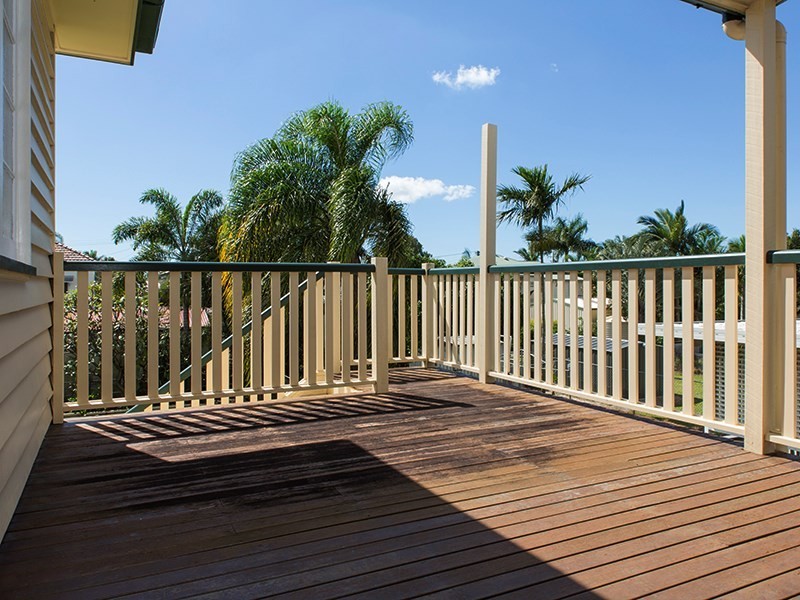 42 Raceview Avenue, Hendra QLD 4011