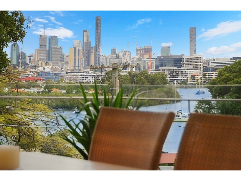 38 Grays Road, Hamilton QLD 4007