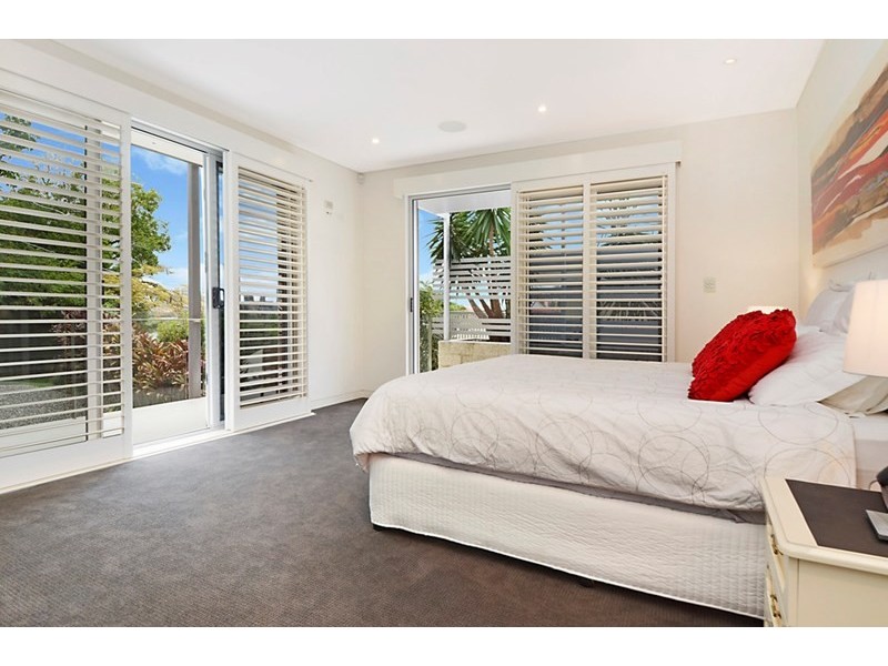 38 Grays Road, Hamilton QLD 4007