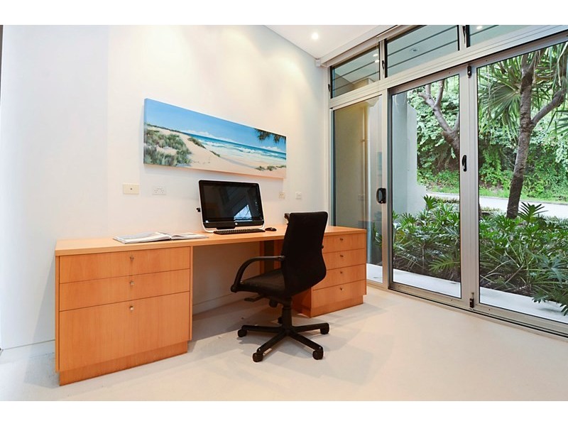 38 Grays Road, Hamilton QLD 4007