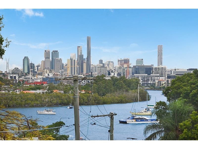 38 Grays Road, Hamilton QLD 4007