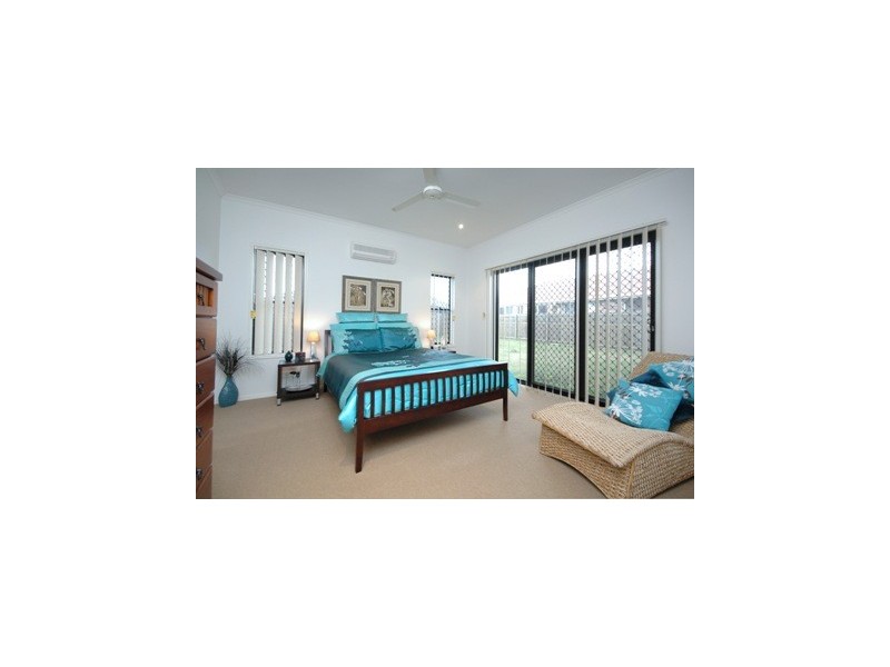 6 Greta Court, Warner QLD 4500