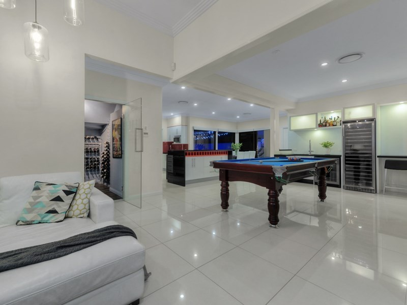 12 Silverbirch Place, Bridgeman Downs QLD 4035