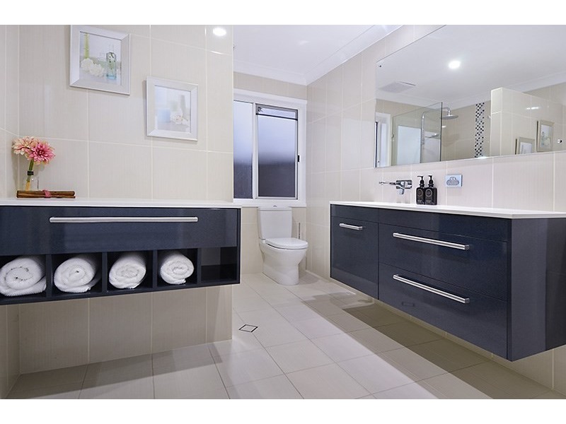 16 Lodge Road, Wooloowin QLD 4030