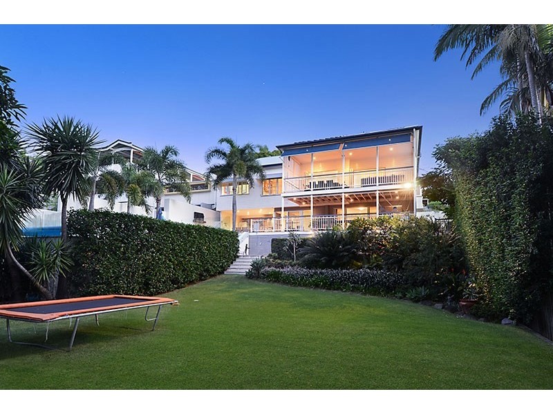 28 Joynt Street, Hamilton QLD 4007