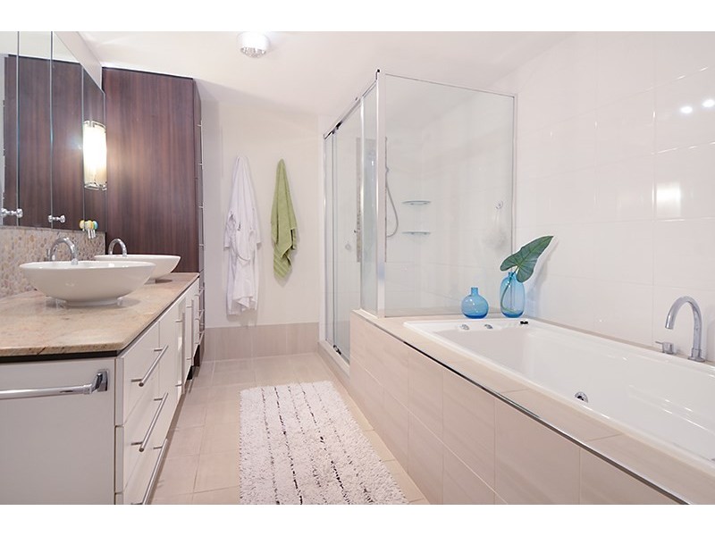 28 Joynt Street, Hamilton QLD 4007