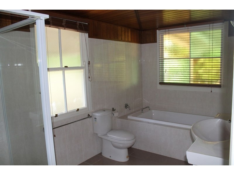 17 Newmarket Street, Hendra QLD 4011