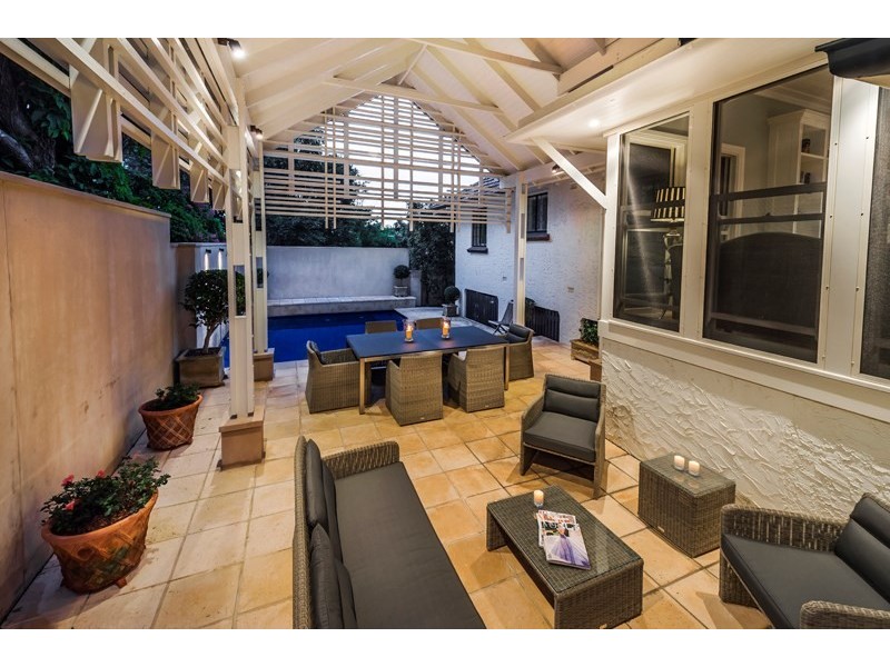 12 Ascot Street, Ascot QLD 4007