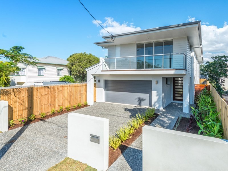 95 Raceview Avenue, Hendra QLD 4011