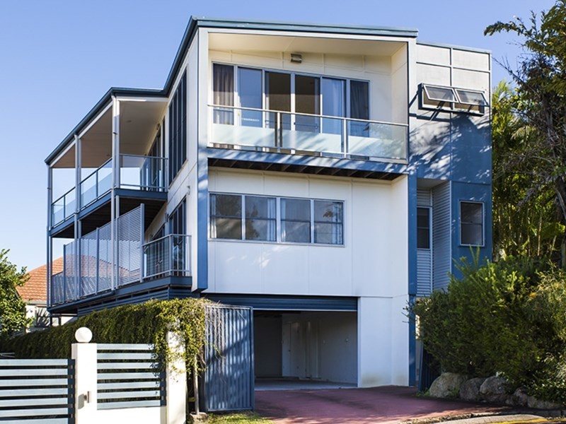 18 Campbell Street, Albion QLD 4010