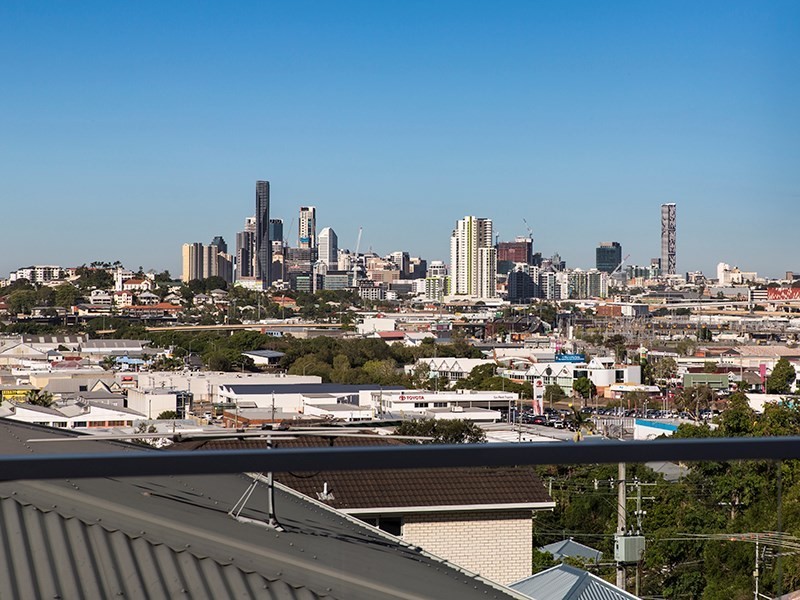 18 Campbell Street, Albion QLD 4010